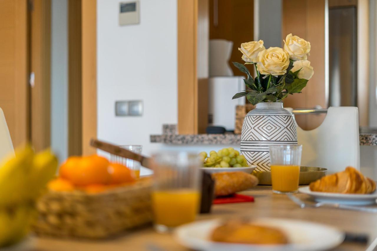 Modern Apartment With Large Terrasse, Bbq, Fast Wifi, 2 Pools Puerto de Santiago  Exterior foto