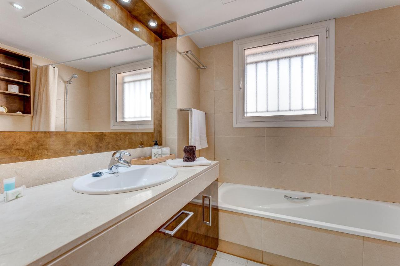 Modern Apartment With Large Terrasse, Bbq, Fast Wifi, 2 Pools Puerto de Santiago  Exterior foto