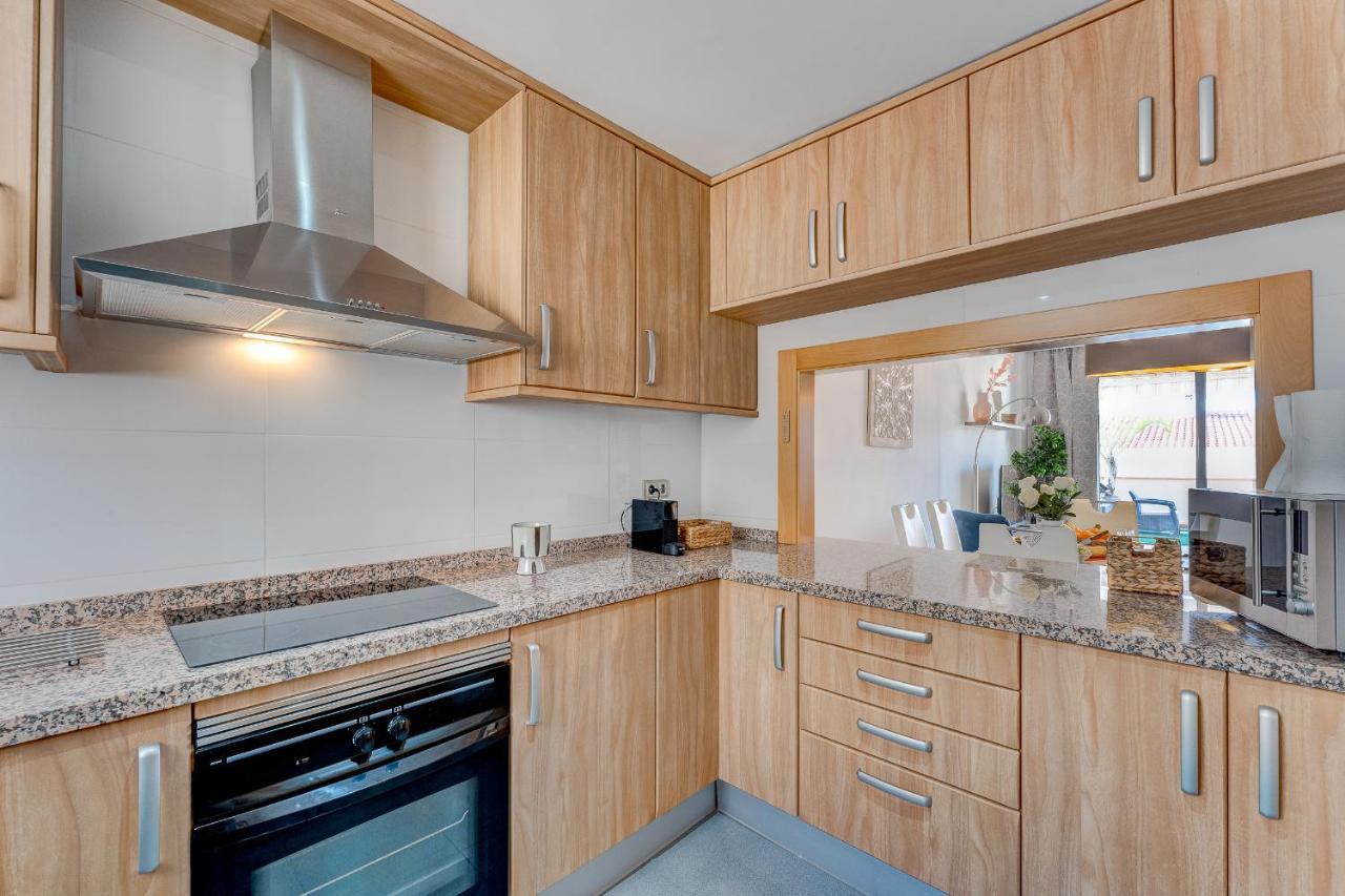 Modern Apartment With Large Terrasse, Bbq, Fast Wifi, 2 Pools Puerto de Santiago  Exterior foto